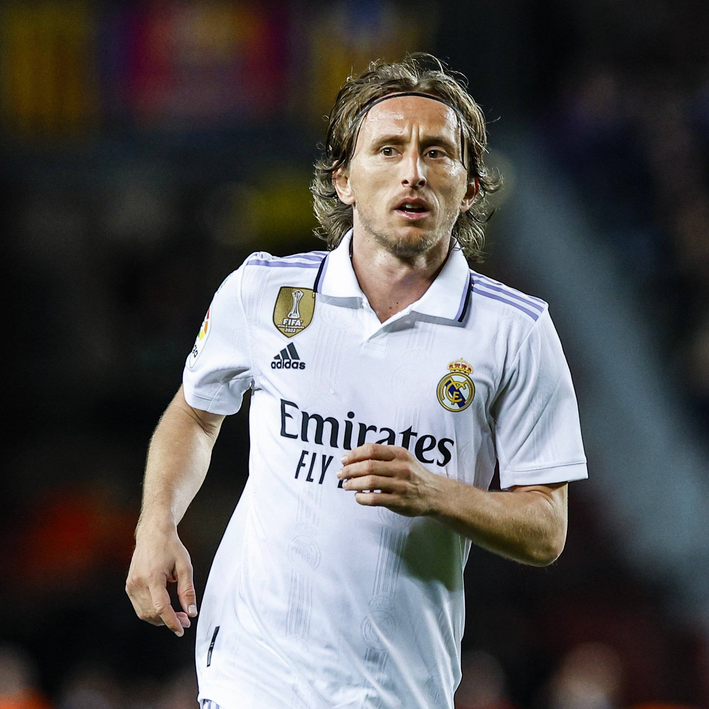 首球还是没来！英超官方认定维尔茨进球为对方球员乌龙