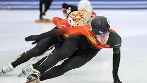 如何应对疯狂的“挤压下注”（疯狂“挤压下注”来袭：应对策略与实战要点）